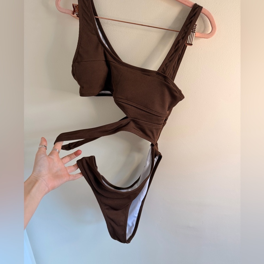 NWOT Brown Ribbed Women's Intimate Set - Picture 2 of 4